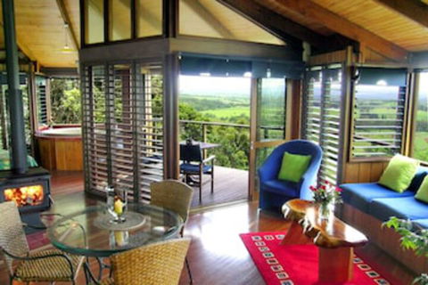Mt Quincan Crater Retreat - Hervey Bay Accommodation 0