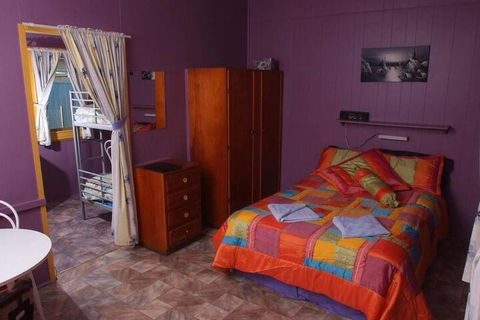 Casuarina Coastal Units - Tourism Hervey Bay 6