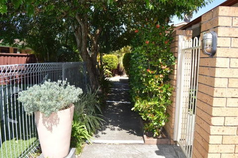 Port O'call Motel - Hervey Bay Accommodation 1