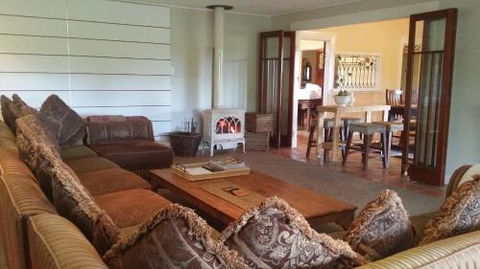 At Remingtons Private Cottages & Lodge - Hervey Bay Accommodation 6