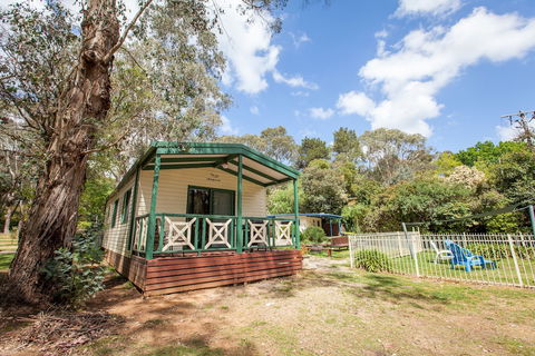 Beechworth Holiday Park - Hervey Bay Accommodation 0