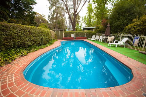 Beechworth Holiday Park - Hervey Bay Accommodation 4