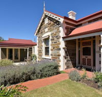 Trafalgar Premium Vintage Suites - Hervey Bay Accommodation