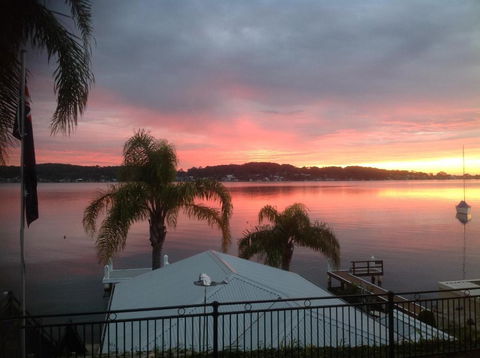 Overnight Reflections B & B - Tourism Hervey Bay 6