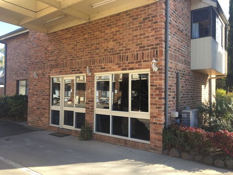 Paddle Wheel Motel - Hervey Bay Accommodation 1