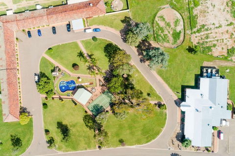 Econo Lodge Savannah Park Tamworth - Hervey Bay Accommodation 3