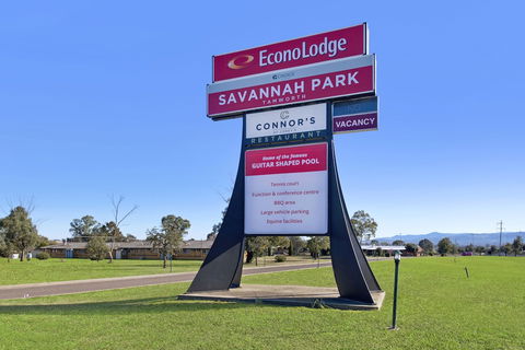 Econo Lodge Savannah Park Tamworth - Hervey Bay Accommodation 1