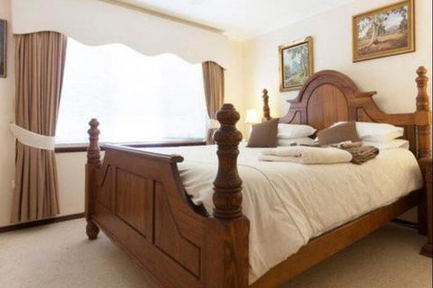 Marys Bed & Breakfast - Hervey Bay Accommodation 3