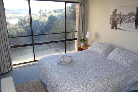 Kirwan Apartments 9 - Hervey Bay Accommodation 5