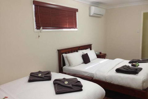 Mapleton Cabins & Caravan Park - Hervey Bay Accommodation 5