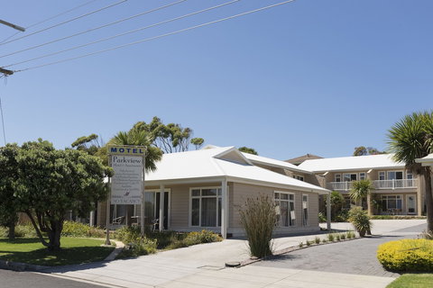 Port Campbell Parkview Motel & Apartments - Hervey Bay Accommodation 0