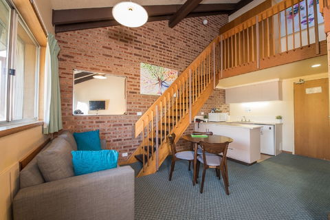 Alpine Gables - Hervey Bay Accommodation 3