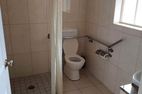 Australian Heritage Motor Inn - Tourism Hervey Bay 3