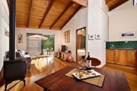 Aiyana Retreat - Tourism Hervey Bay 6