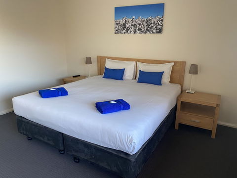 Bishop's Lodge Motor Inn - Hervey Bay Accommodation 5
