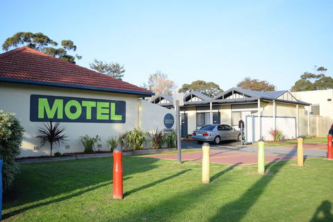 Mornington Motel - Hervey Bay Accommodation 4