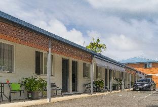 Blue Water Motel - Hervey Bay Accommodation 0