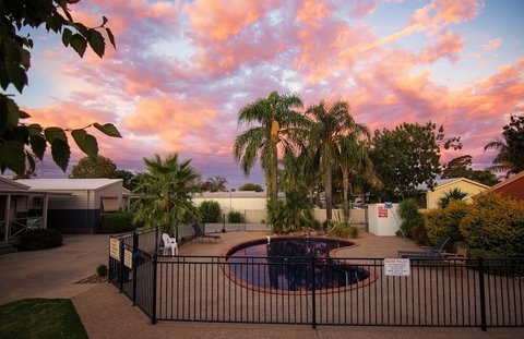 Ashleigh Court Motor Inn - Hervey Bay Accommodation 3