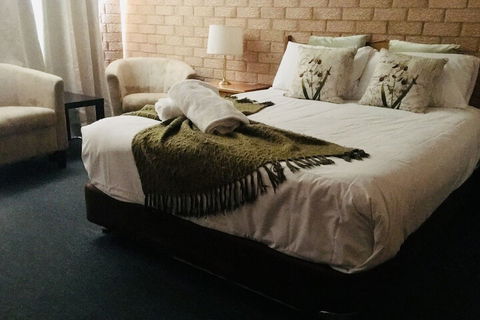 Golden Chain Aalana Motor Inn - Hervey Bay Accommodation 3