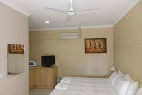 Ocean Shores Motel - Tourism Hervey Bay 3