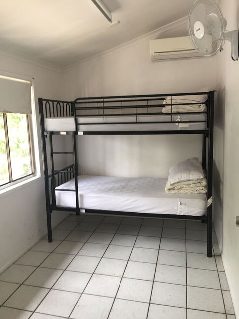 Gonow Family Backpackers Hostel - Tourism Hervey Bay 1
