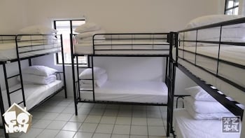 Gonow Family Backpackers Hostel - Tourism Hervey Bay 0