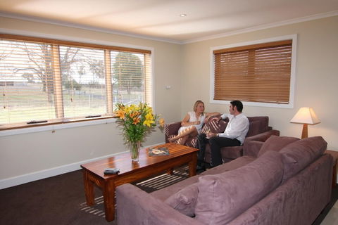 Moore Park Apartments - Hervey Bay Accommodation 6