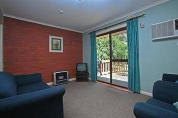 Kingsway Holiday Flats & Gariwerd House. - Tourism Hervey Bay 0