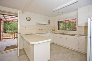Kingsway Holiday Flats & Gariwerd House. - Tourism Hervey Bay 5