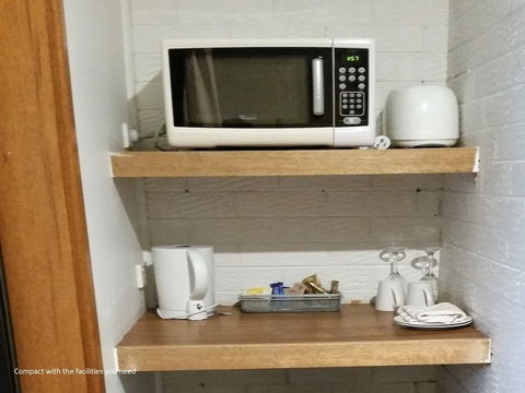 Newcastle Links Motel - Hervey Bay Accommodation 5