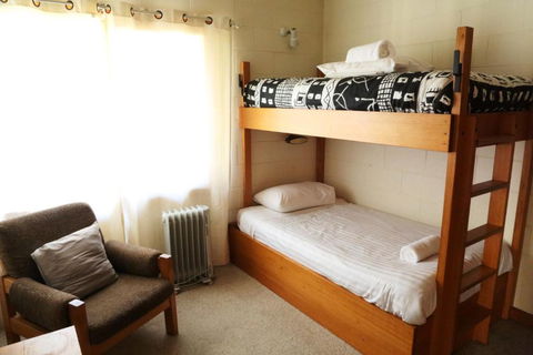 Moonbah 2 - Tourism Hervey Bay 2