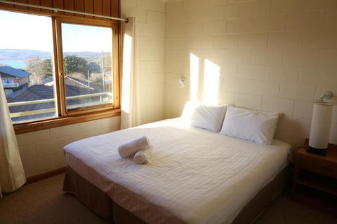 Moonbah 2 - Tourism Hervey Bay 5