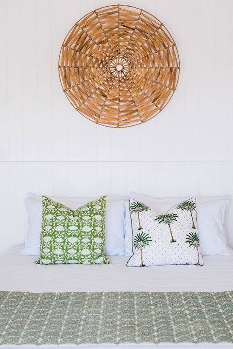 Mollymook Seascape Motel & Apartments - Hervey Bay Accommodation 3