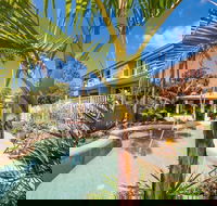 Mollymook Seascape Motel  Apartments - Hervey Bay Accommodation