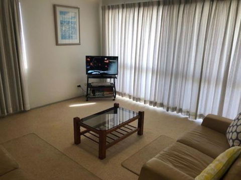Sorrento Seaside Holiday Apartments - Hervey Bay Accommodation 3