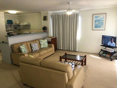 Sorrento Seaside Holiday Apartments - Hervey Bay Accommodation 1