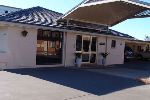 Ben Chifley Motor Inn - Hervey Bay Accommodation 1