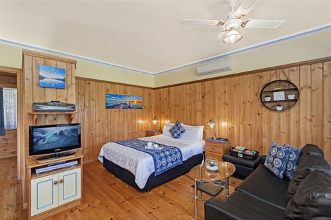 Sails Elegant Spacious Beach Villa - Hervey Bay Accommodation 7