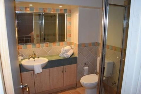 The Jetty Resort - Tourism Hervey Bay 7