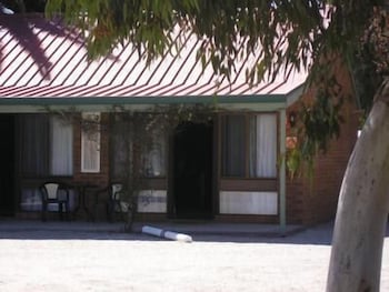 Jolly Swagman Motor Inn Holbrook - Hervey Bay Accommodation 5