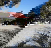 Jolly Swagman Motor Inn Holbrook - Hervey Bay Accommodation