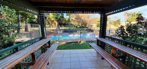 Acclaim Pine Grove Holiday Park - Hervey Bay Accommodation 3