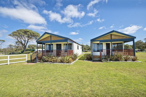 Acclaim Rose Gardens Beachside Holiday Park - Hervey Bay Accommodation 6