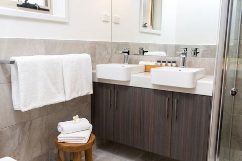 Howlong Golf Resort - Hervey Bay Accommodation 5