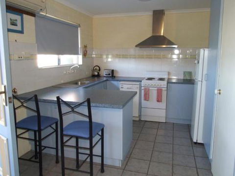Blue Waters Four - Hervey Bay Accommodation 3