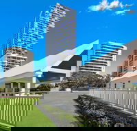 Palmerston Tower Holiday Apartments - Hervey Bay Accommodation
