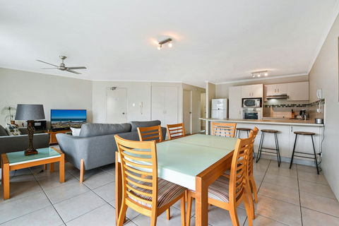 Beachport - Hervey Bay Accommodation 4