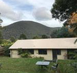 Warburton Holiday House - Hervey Bay Accommodation