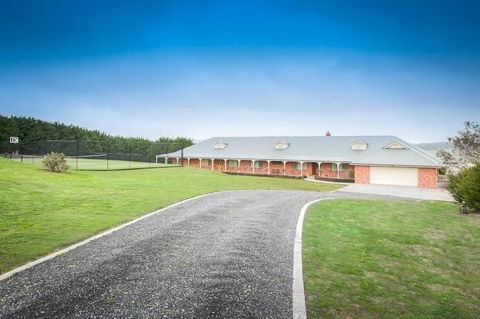 Cleggett Estate - Hervey Bay Accommodation 2