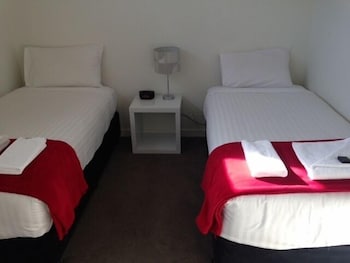 Essendon Apartments - Hervey Bay Accommodation 1
